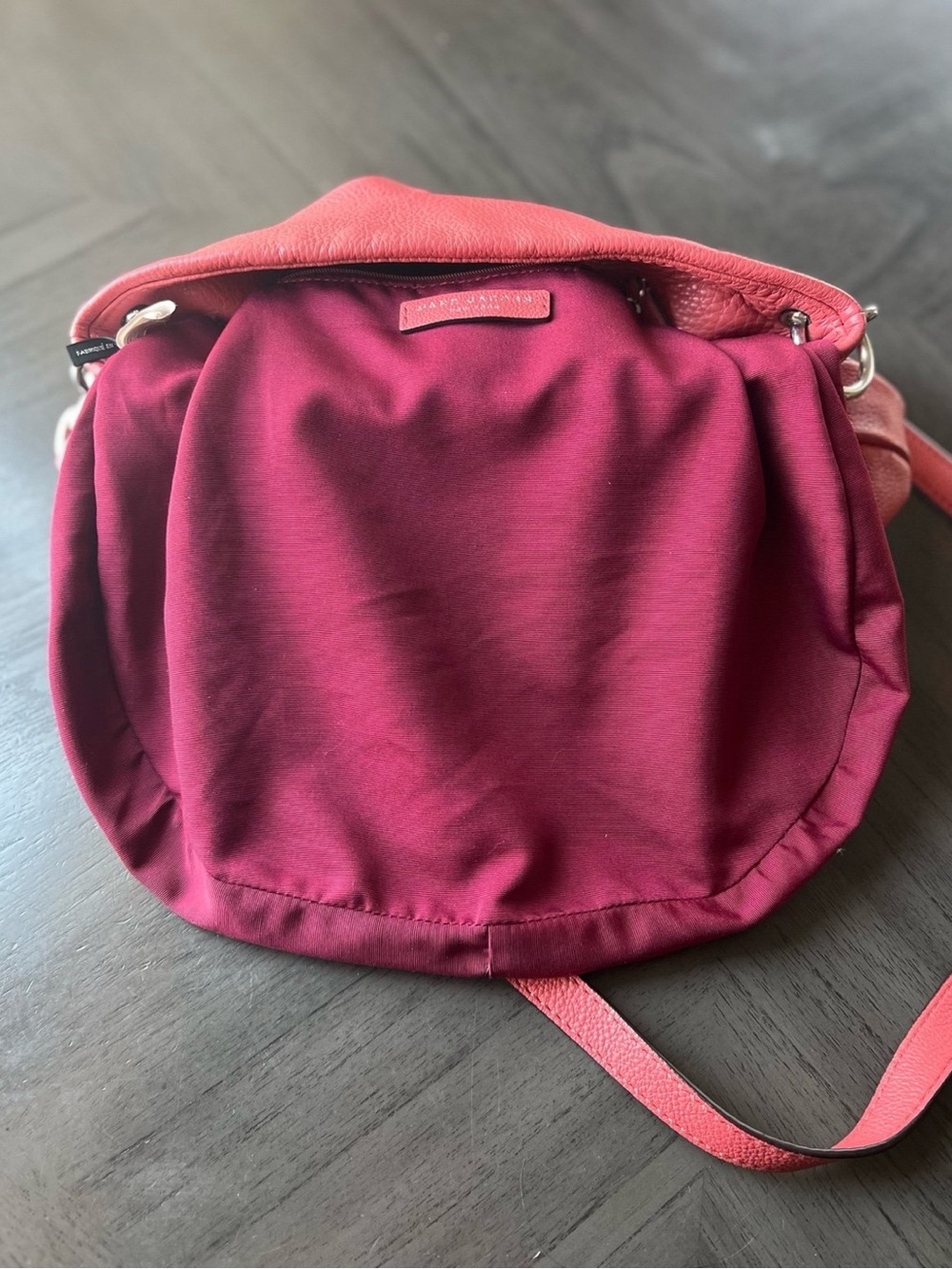 Marc Jacobs Coral Classic Q Leather Hillier Hobo Bag with Silver Hardware - Picture 6 of 12